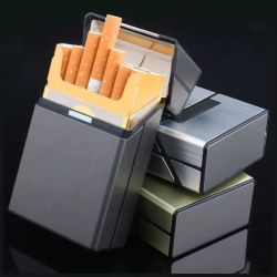 Portable 20pcs Aluminum Cigarette Case – King Size Tobacco Holder with Magnetic Closure (Black/Silver)