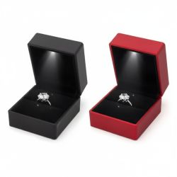 LED Jewelry Box for Rings & Earrings – Black or Red Velvet