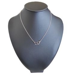 Necklace with two intertwined hearts – zinc alloy