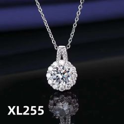 925 Sterling Silver Sunflower Necklace with 2ct Moissanite