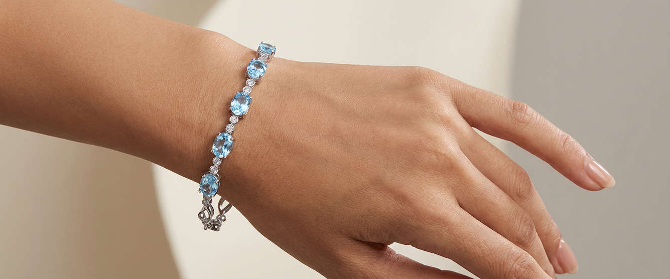 Andara сребърна гривна 925 със синтетични сапфири